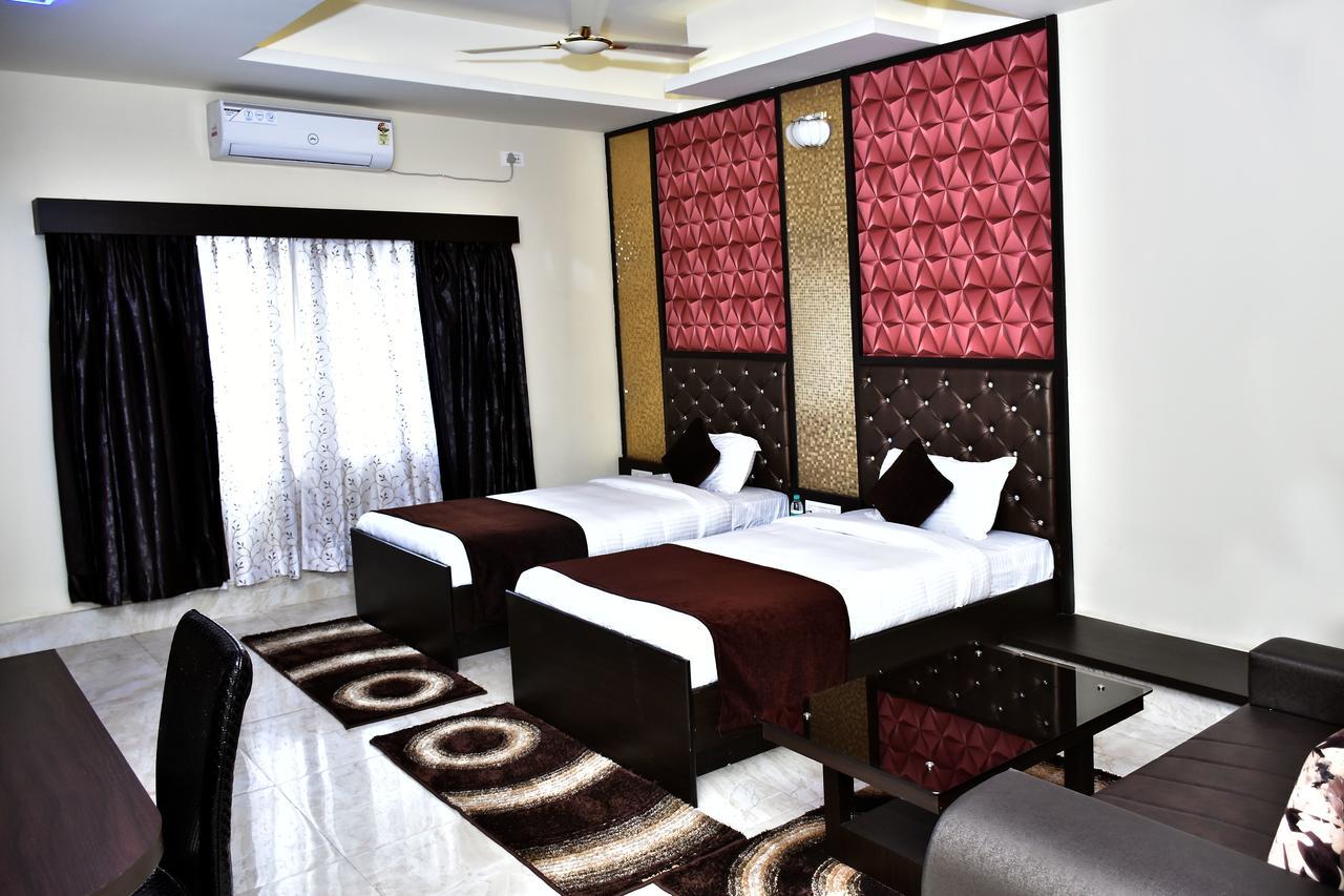 Hotel Daftari Palace Kishanganj Buitenkant foto